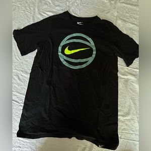 Nike | Boys’ The Nike Tee